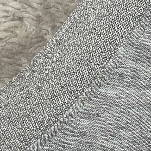 Banana Republic Viscose Sleeveless Top Medium Shimmer Trim - Picture 11 of 15